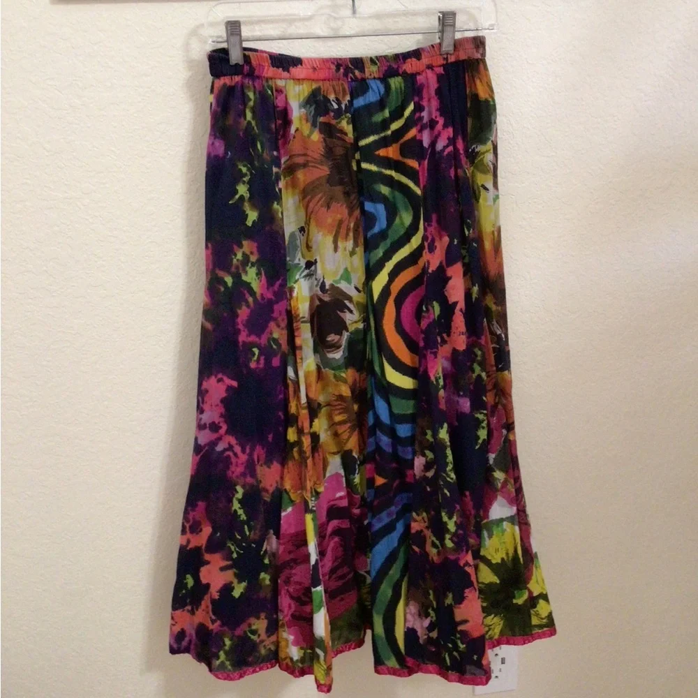 Colorful flare skirt made in India - Picture 5 of 5